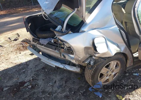 2005 Chevrolet Malibu Ls из США, поврежденный, VIN 1G1ZT528X5F264130